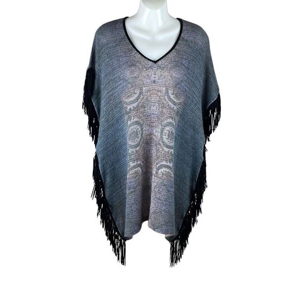 Boho Fringe Trim Poncho - Picture 1 of 10